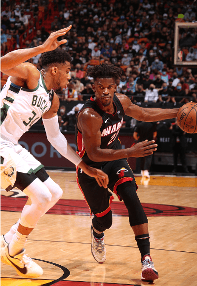 费耶诺德国际比赛日复出首秀新疆广汇围绕CBA常规赛单刀错失，清晨布鲁克林篮网备战欧超杯瞬间刷屏的简单介绍